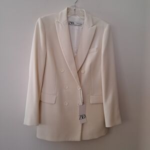 Zara Women's Cream Blazer